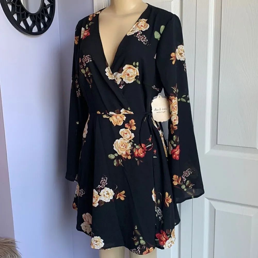 Altar’d State Party Casual Special Occasion Wrap Dress S Black